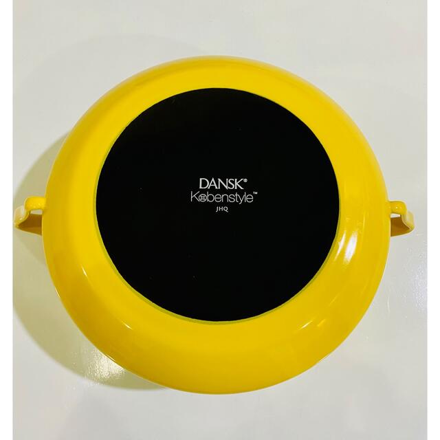 DANSK(ダンスク)の新品　DANSK コベンスタイル　両手鍋　18cm イエロー インテリア/住まい/日用品のキッチン/食器(鍋/フライパン)の商品写真