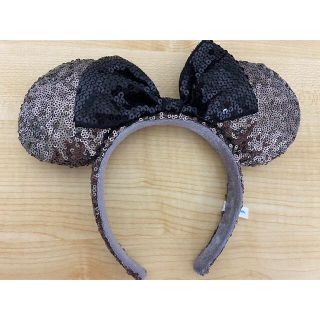 ディズニー(Disney)のディズニー　カチューシャ　ブラック(キャラクターグッズ)