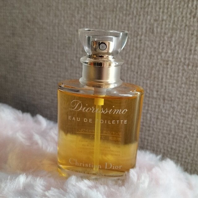 ディオリッシモ　ディオリシモオードゥトワレ30ml コスメ/美容のコスメ/美容 その他(その他)の商品写真