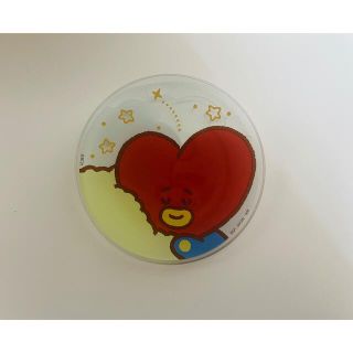 ビーティーイシビル(BT21)のBTS BT21 TATA ファミマ 1番くじ ガラスプレート(アイドルグッズ)