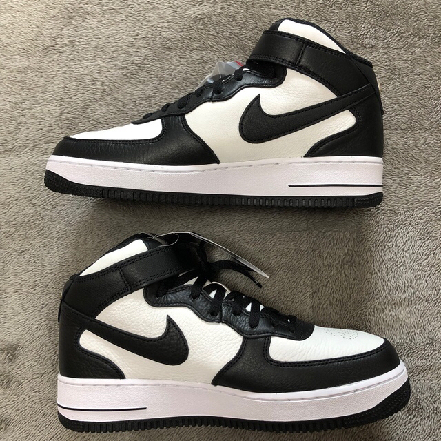 激安の注文 Stussy × Nike Air Force 1 Mid 27.5