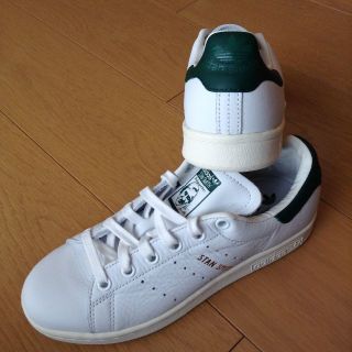 アディダス(adidas)の未使用♡22㎝♡本革♡金ロゴ♡スタンスミス♡アディダス(スニーカー)