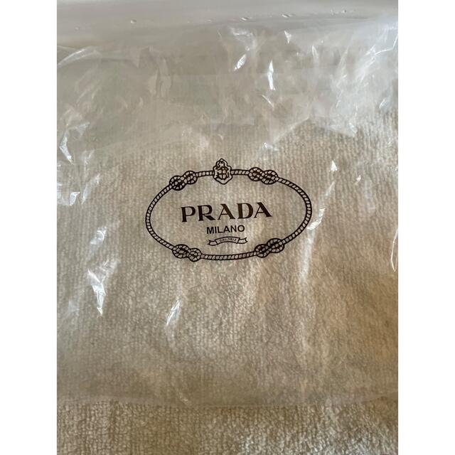 PRADA(プラダ)の新品未使用　プラダノベルティバック エンタメ/ホビーのコレクション(ノベルティグッズ)の商品写真