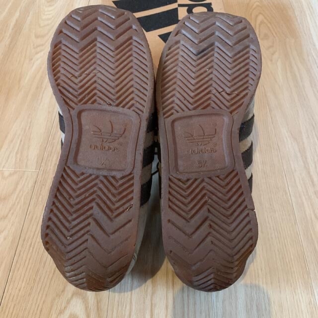 adidas(アディダス)のadidas カントリー？　茶色 メンズの靴/シューズ(スニーカー)の商品写真