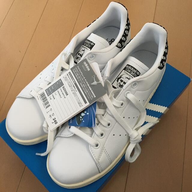 adidas(アディダス)のタグ付き未使用品！adidas アディダス スタンスミス レディースの靴/シューズ(スニーカー)の商品写真