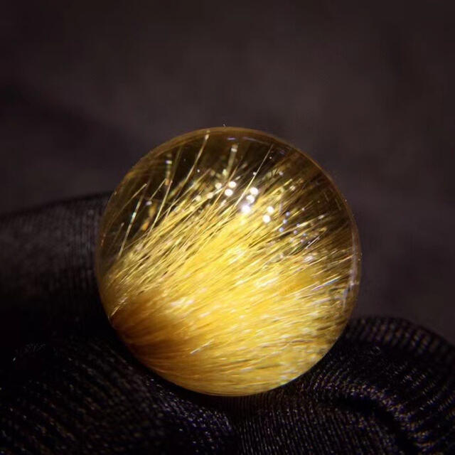 【天然】ゴールド ルチル クオーツ ルース 8.2g ハンドメイドの素材/材料(各種パーツ)の商品写真