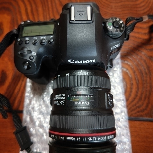 Canon EOS 6D MarkII EF24-70 F4L IS USM レ - デジタル一眼