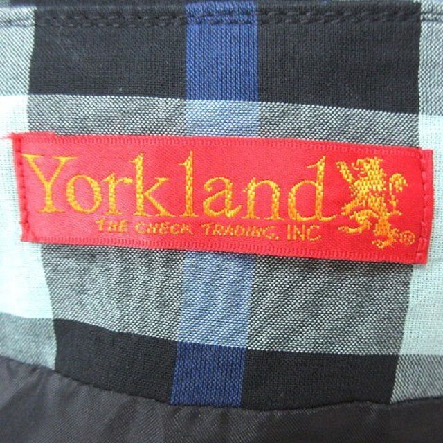 Yorkland(ヨークランド)のヨークランド YORKLAND 台形スカート ひざ丈 チェック 9 マルチカラー レディースのスカート(ひざ丈スカート)の商品写真