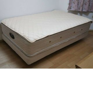 5つ星高級ホテル御用達 シモンズベッドセット 定価70万円 5つ星高級ホテル御用達 シモンズベッドセット 定価70万円
