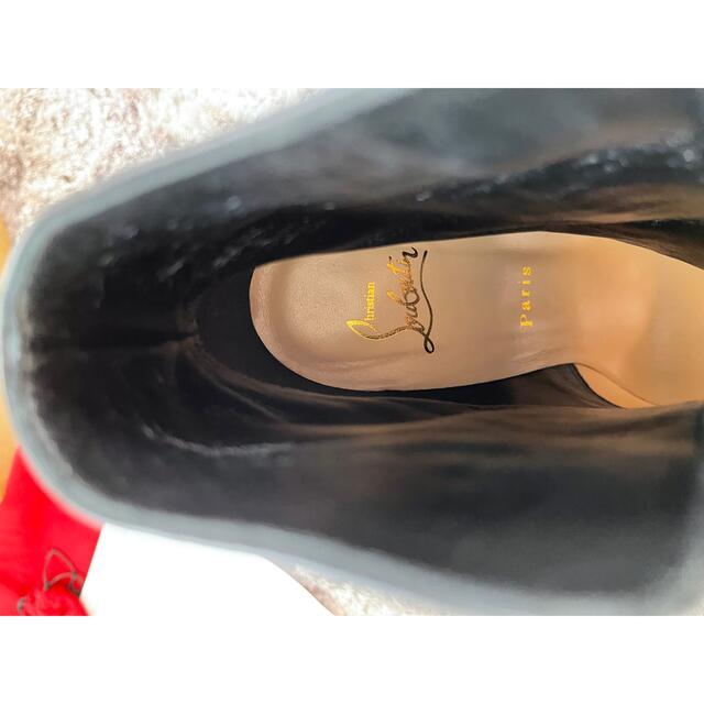 Christian Louboutin(クリスチャンルブタン)のクリスチャン ルブタン ショートブーツ 24cm美品 レディースの靴/シューズ(ブーツ)の商品写真