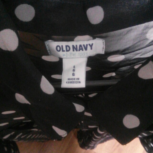 Old Navy(オールドネイビー)の黒ドッド柄ワンピース レディースのワンピース(ひざ丈ワンピース)の商品写真