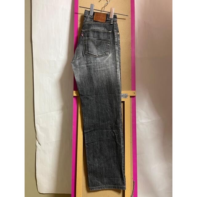 Levi's(リーバイス)のリーバイス　５０２　Ｗ３０　Ｌ３３　ブラック　デニム　ジーンズ メンズのパンツ(デニム/ジーンズ)の商品写真