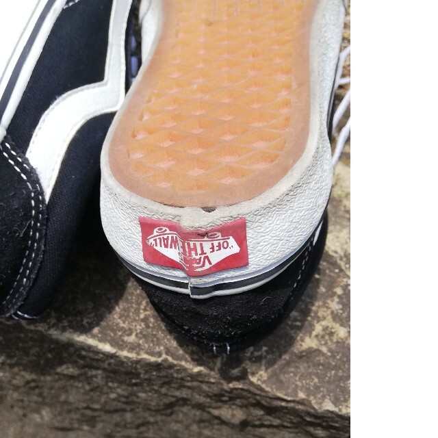 VANS(ヴァンズ)のVANSスニーカー　24センチ　used レディースの靴/シューズ(スニーカー)の商品写真