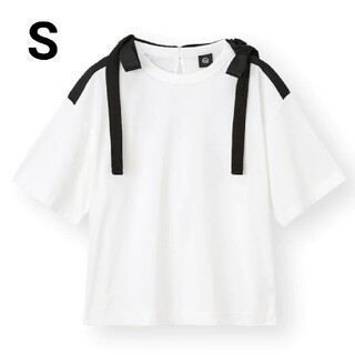 ジーユー(GU)のGU×UNDERCOVER　リボンデザインTシャツ(Tシャツ(半袖/袖なし))