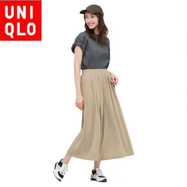 UNIQLO(ユニクロ)の新品 ユニクロ クレープジャージースカートパンツ（丈標準47～49cm） レディースのスカート(ロングスカート)の商品写真