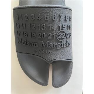 マルタンマルジェラ(Maison Martin Margiela)の【お値下げ】Maison margiela 21SS タビサンダル(ビーチサンダル)