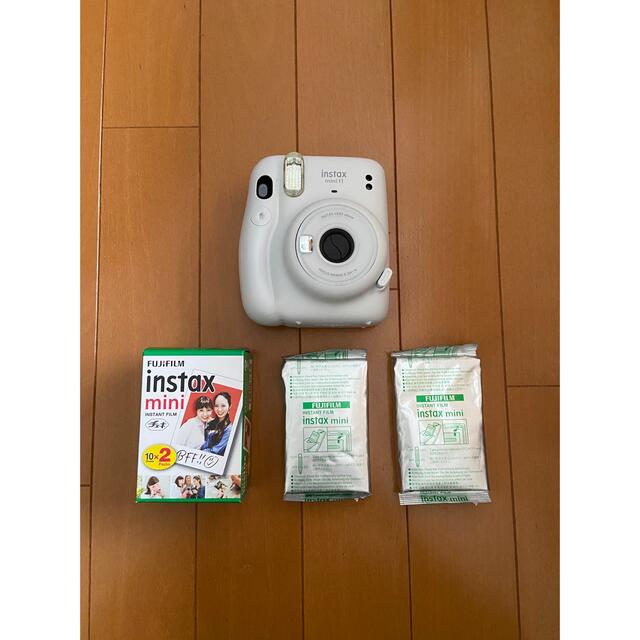 30cm対応電池タイプFUJI FILM INSTAX MINI 11 ICE WHITE インスタン