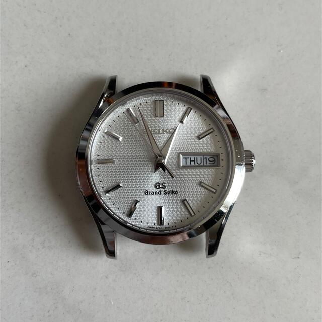 人気絶頂 美品　グランドセイコー　クォーツ　9F83 デイデイト　レザーベルト付き 腕時計(アナログ)