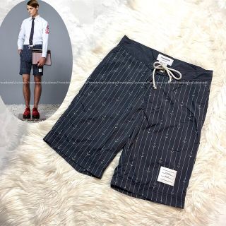 トムブラウン(THOM BROWNE)の本物 カタログ記載モデル トムブラウン アンカー ストライプ スウィムパンツ 1(ショートパンツ)