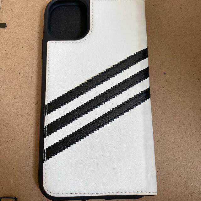 adidas(アディダス)のiPhoneケース　adidas スマホ/家電/カメラのスマホアクセサリー(iPhoneケース)の商品写真