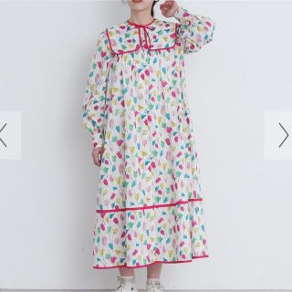 ドットアンドストライプスチャイルドウーマン(Dot&Stripes CHILDWOMAN)の〇LB“チューリップシャドウ”つけ衿ワンピース(ロングワンピース/マキシワンピース)