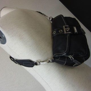 プラダ(PRADA)の●9.5万Gカード有プラダエンボス革レザー多用コンビWポケ肩掛けボディバッグ良美(ボディーバッグ)