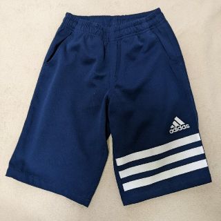 アディダス(adidas)のアディダス　ハーフパンツ　短パン　140(パンツ/スパッツ)