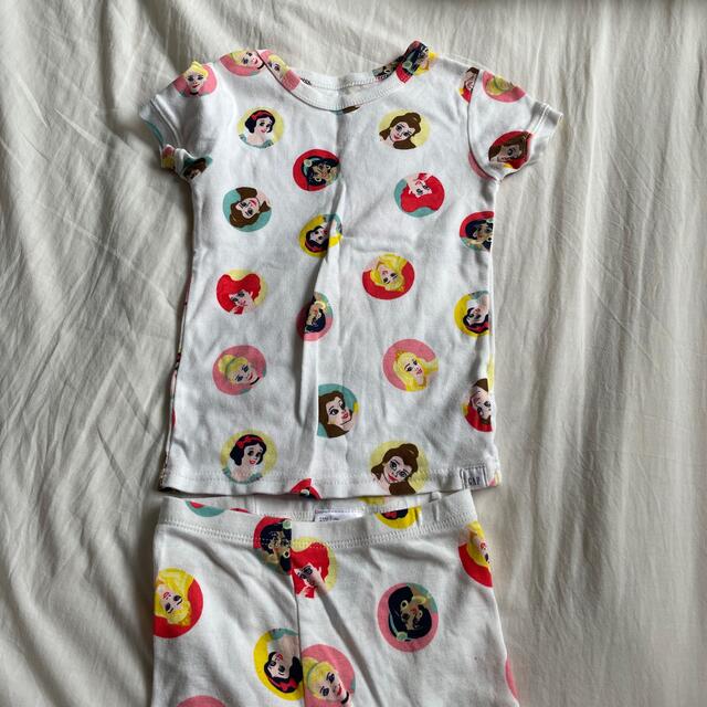 GAP Kids(ギャップキッズ)のDisneyプリスセス パジャマ キッズ/ベビー/マタニティのキッズ服男の子用(90cm~)(パジャマ)の商品写真