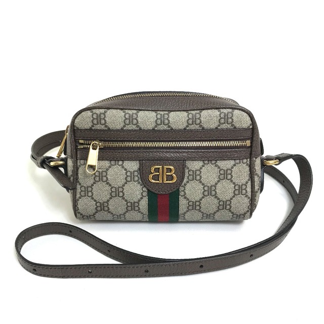 Gucci   グッチ GUCCI ハッカー カメラバッグ  GG BBロゴ