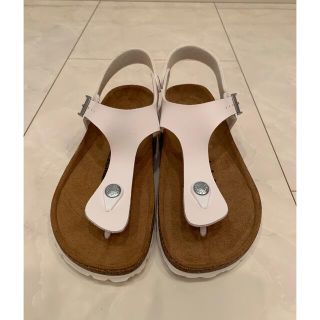 ビルケンシュトック(BIRKENSTOCK)の【お値下げ】ほぼ新品★ビルケンシュトックBetulaサンダル24(サンダル)