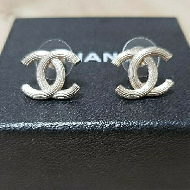 CHANEL ピアス 正規品