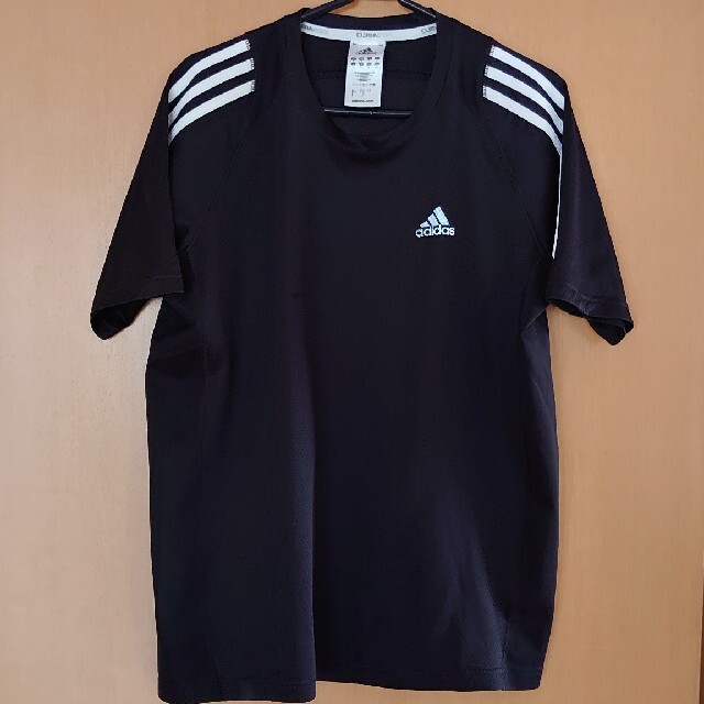 adidas(アディダス)のアディダス  Tシャツ スポーツ/アウトドアのサッカー/フットサル(ウェア)の商品写真