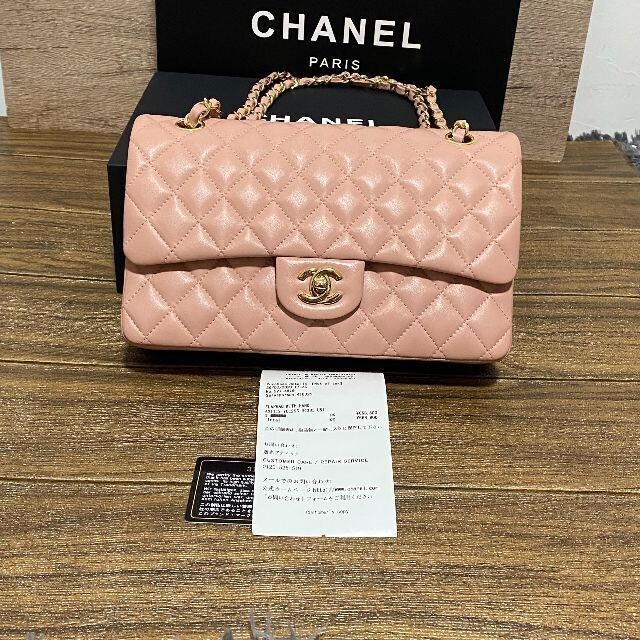 【パリ限定・希少】 CHANEL ダブルフラップ ショルダーバッグ マトラッセ