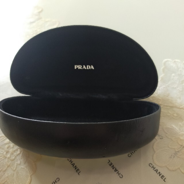 PRADA(プラダ)のPRADA　サングラスケース その他のその他(その他)の商品写真