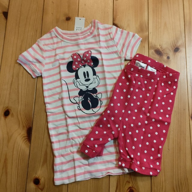 babyGAP(ベビーギャップ)のLily様専用 GAP Baby　半袖　パジャマセット　5years 110cm キッズ/ベビー/マタニティのキッズ服女の子用(90cm~)(パジャマ)の商品写真