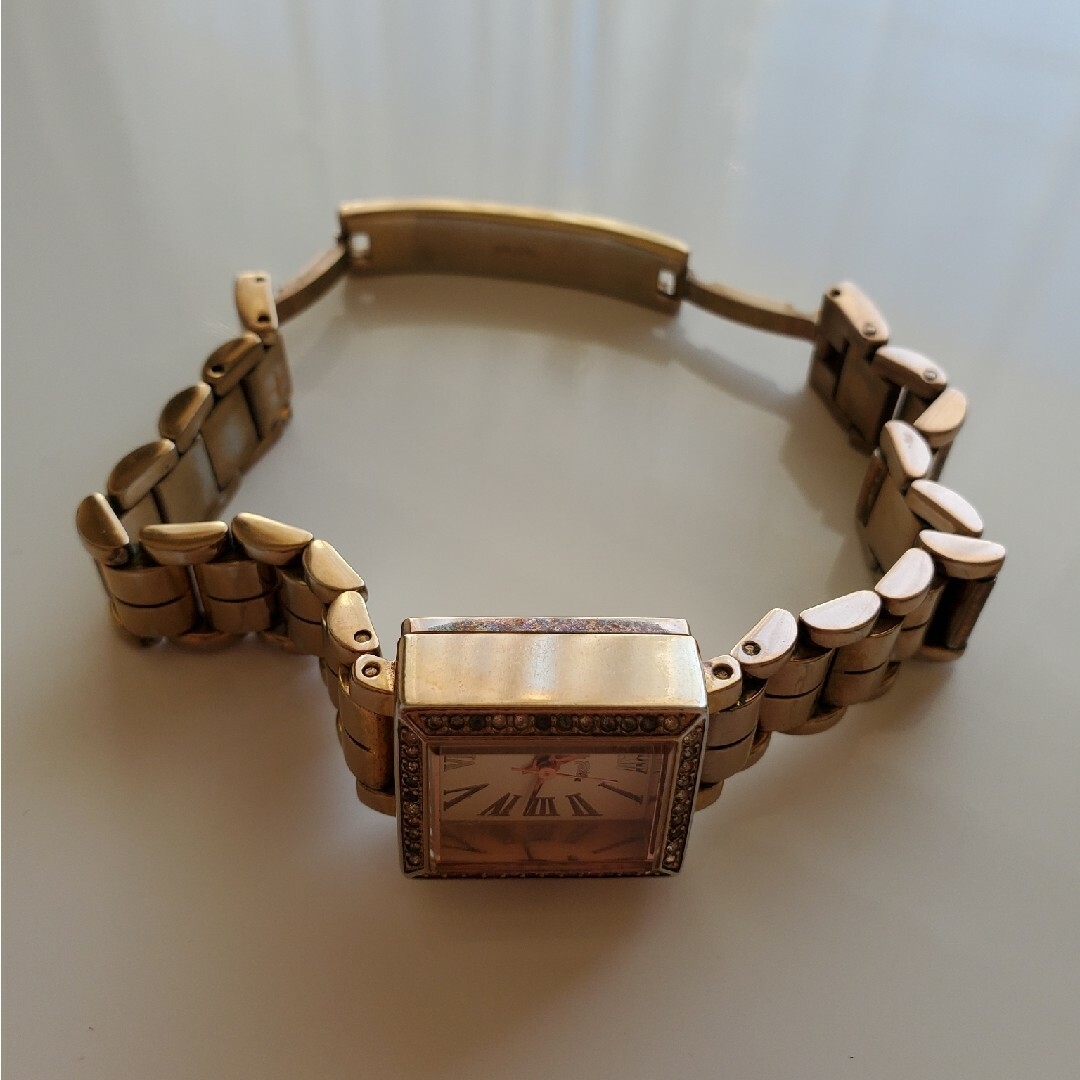 Folli Follie(フォリフォリ)のFolli Follie　ゴールドの時計 レディースのファッション小物(腕時計)の商品写真
