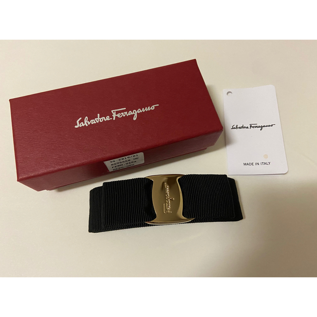 Salvatore Ferragamo(サルヴァトーレフェラガモ)の【 Salvatore Ferragamo 】バレッタ レディースのヘアアクセサリー(バレッタ/ヘアクリップ)の商品写真