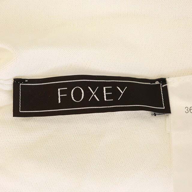 FOXEY(フォクシー)のフォクシー ニット カーディガン ショート丈 ボレロ 七分袖 40 白 レディースのトップス(カーディガン)の商品写真