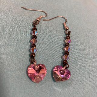 クリスタルハートのピアス(ピアス)