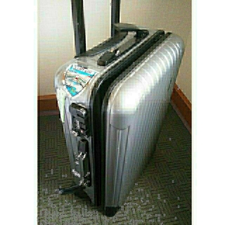 リモワ(RIMOWA)のRIMOWAスーツケース　リモワ　中古　機内持ち込み可(トラベルバッグ/スーツケース)