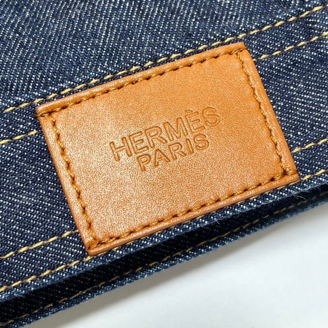 Hermes(エルメス)の美品 HERMES セリエボタン デニムジャケット E3500 レディースのジャケット/アウター(Gジャン/デニムジャケット)の商品写真