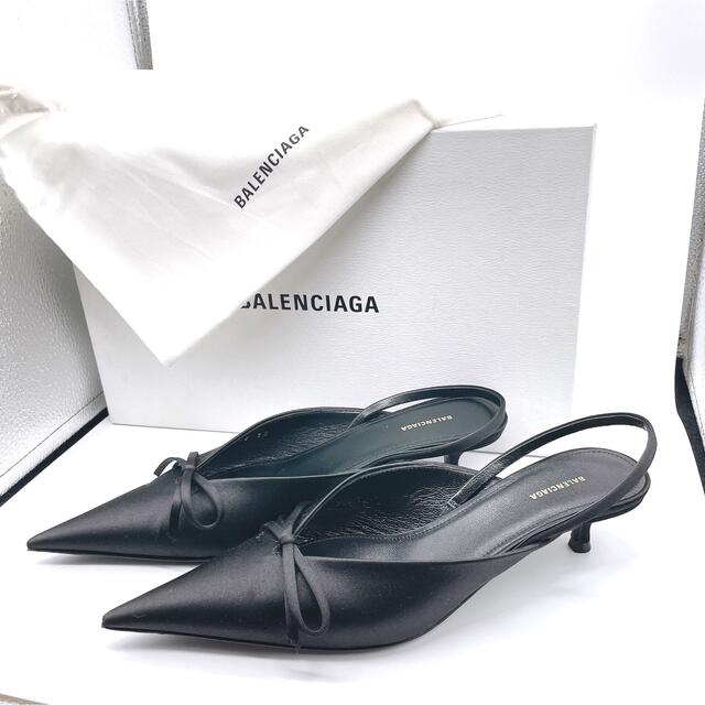 Balenciaga(バレンシアガ)のBalenciaga バレンシアガ サテン スリンバック パンプス ブラック  レディースの靴/シューズ(ハイヒール/パンプス)の商品写真