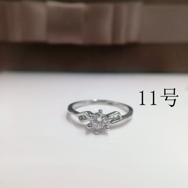 tt11028閉店セールリング11号リング一粒石リングczダイヤモンドリング レディースのアクセサリー(リング(指輪))の商品写真