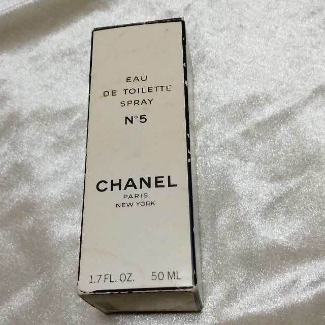 CHANEL(シャネル)のCHANEL シャネル　NO5 香水　５０ML　未使用品 コスメ/美容の香水(香水(女性用))の商品写真