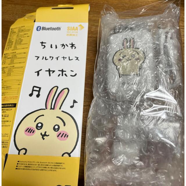 【期間限定】ワイヤレスイヤホン　うさぎ　ちいかわ スマホ/家電/カメラのオーディオ機器(ヘッドフォン/イヤフォン)の商品写真