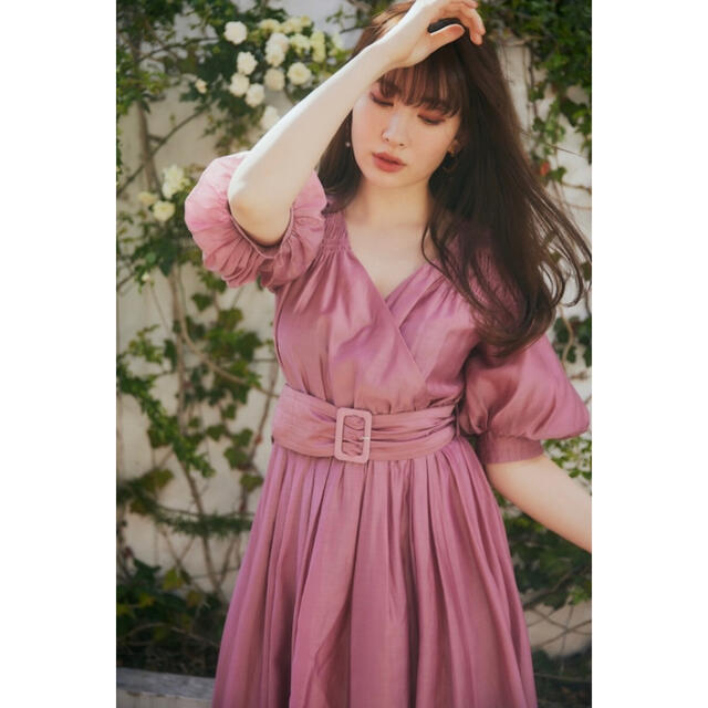 Her lip to(ハーリップトゥ)のherlipto airy volume sleeve dress レディースのワンピース(ロングワンピース/マキシワンピース)の商品写真