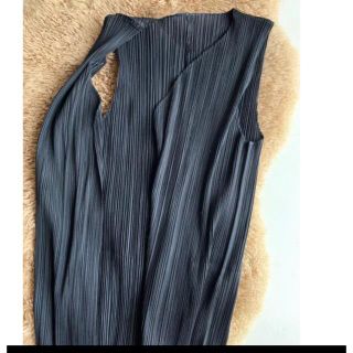 プリーツプリーズイッセイミヤケ(PLEATS PLEASE ISSEY MIYAKE)のイッセイミヤケ　pleats please ジレ(ベスト/ジレ)