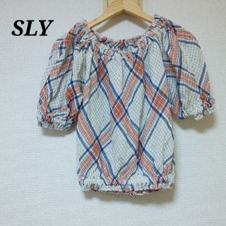 スライ(SLY)の【新品・タグ付き‼️】SLY スライ トップス 七分丈(カットソー(半袖/袖なし))