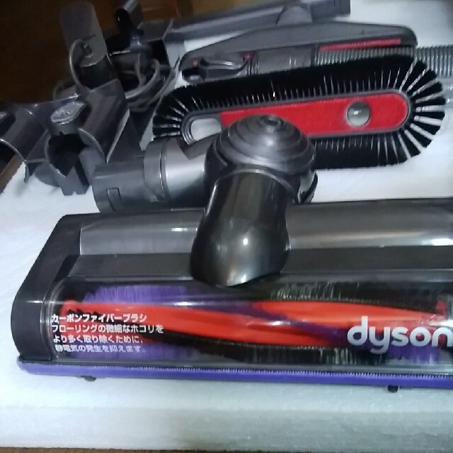 Dyson(ダイソン)のバッテリー新品 dyson V6 slim pro MH21cm ツール6 スマホ/家電/カメラの生活家電(掃除機)の商品写真