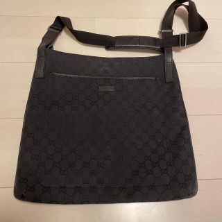 グッチ(Gucci)のGUCCI ショルダーバック(ショルダーバッグ)